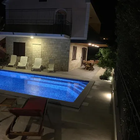 Villa Alka *