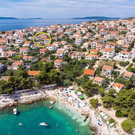 빌라 Alka 트로기르