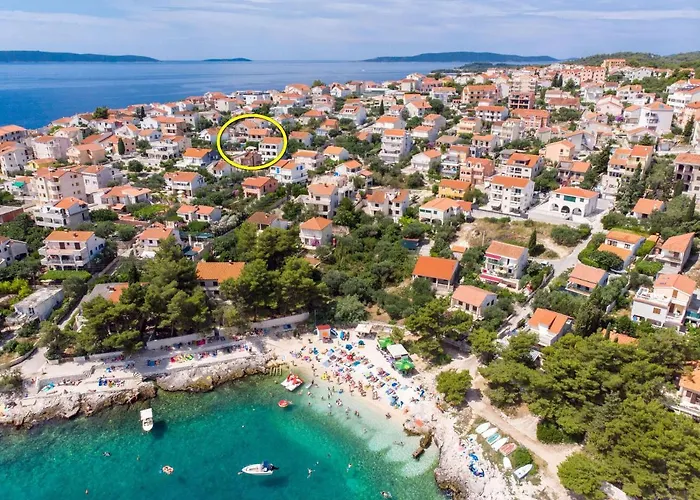 فيلة Alka تروغير